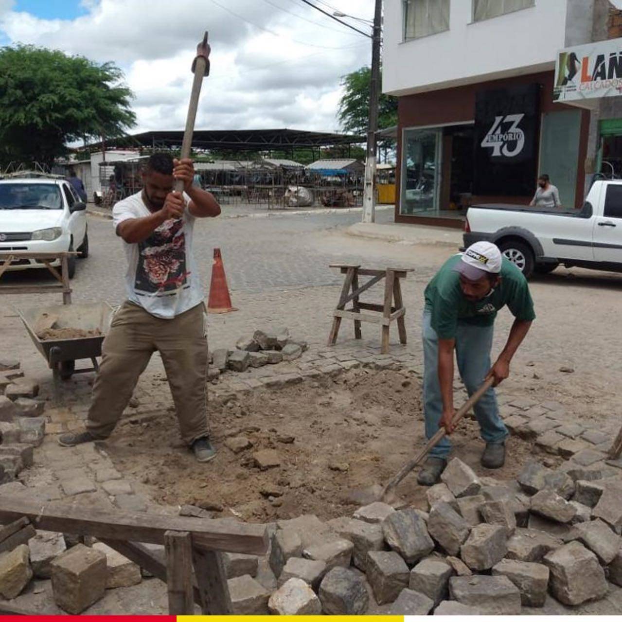 RECUPERAÇÃO DE RUAS NO DISTRITO